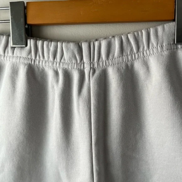 Tna AiryAF High Waisted Fleece Sweat Short Size XS - Picture 4 of 9